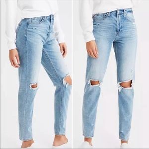 American Eagle Mom Jeans Size 4